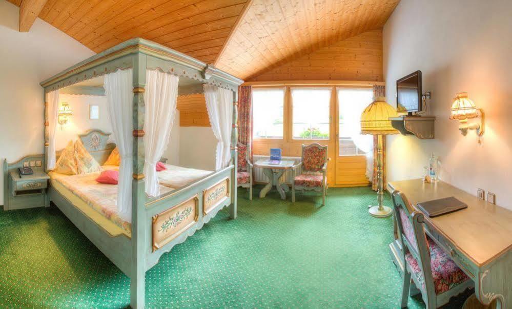 Hotel Simmenhof Ленк Екстер'єр фото